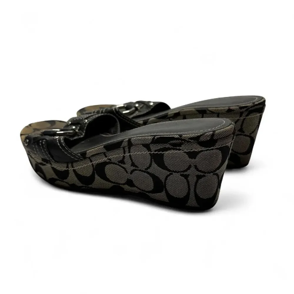 Coach Janessa sig wedge sandals with black and beige monogram pattern size 7.5